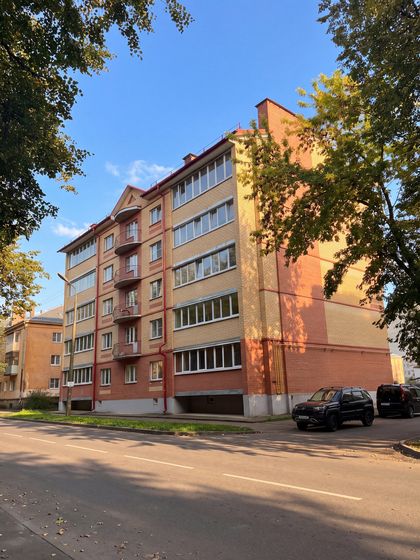 Дом по адресу: Великие Луки, ул. Л. Чайкиной, 7